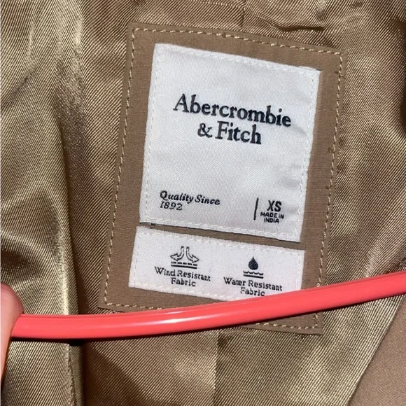 NWOT Abercrombie & Fitch Classic Tan Trench Coat - Picture 6 of 7